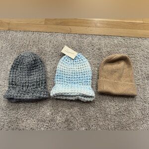 Universal Thread Knit Beanie Set - Tan, Blue, Gray
